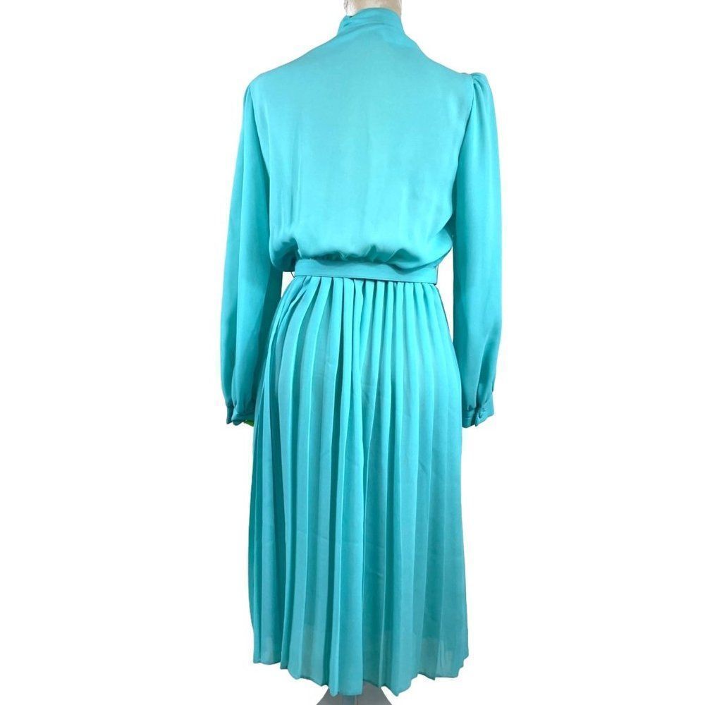 70s Vintage Mavinette Teal Green Semi Sheer Crepe Pleated Dress with Belt Sz 12 - Picture 2 of 8